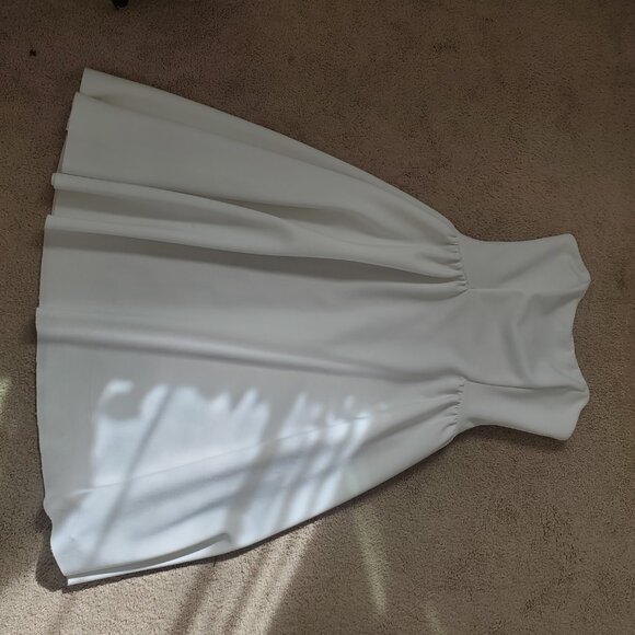 Elliat White Dress - Picture 6 of 6